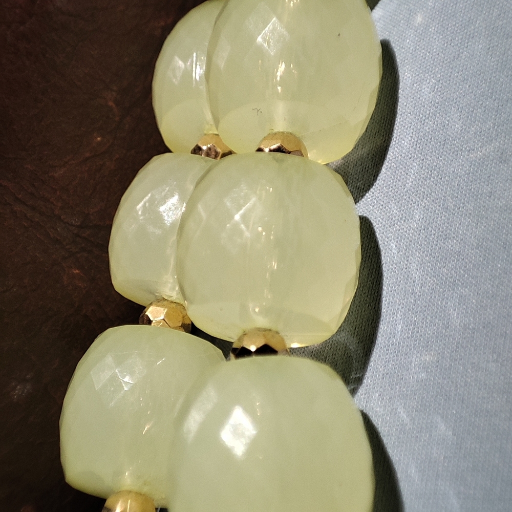 Lemoncello Lemonade Faceted Pale Lemon Yellow Faceted Lucite Necklace Vintage - Picture 13 of 15